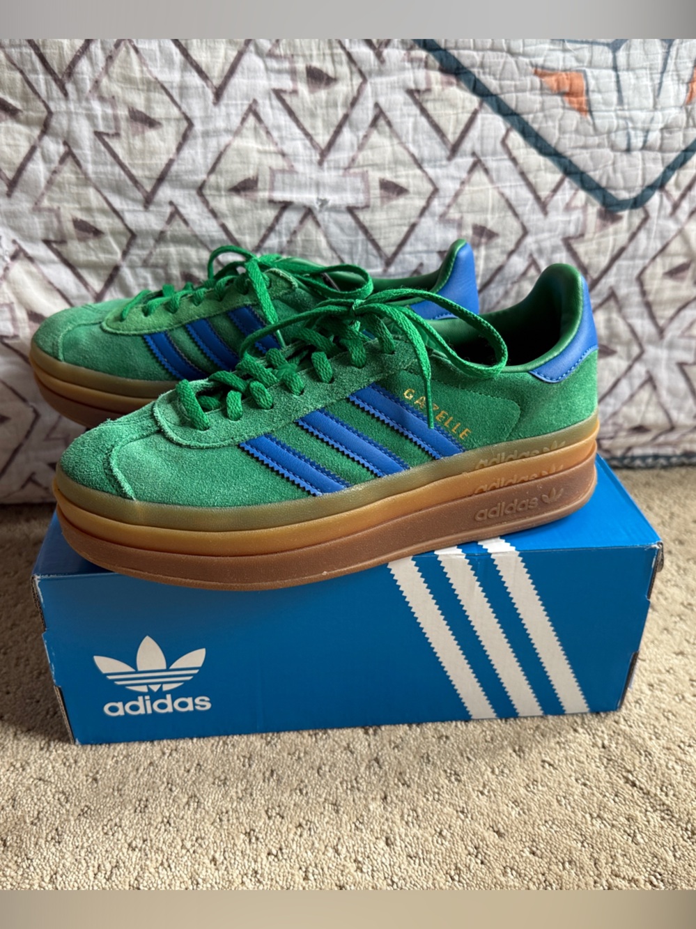 *NIB* adidas Gazelle Bold W, Green, Blue Stripes, Thick Gum Soles, Sz 6W